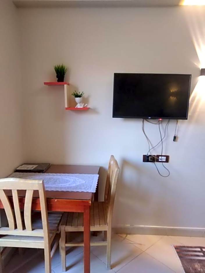 Florenza khamsin compound unit g4