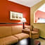 Comfort Suites Salina South