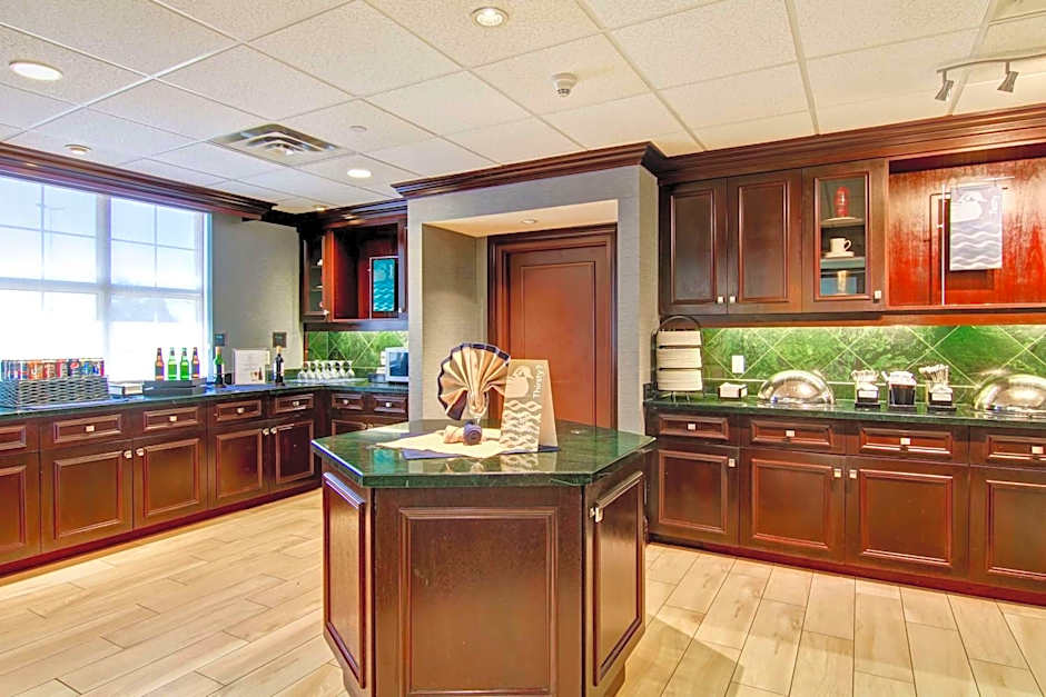 Homewood Suites By Hilton Toronto-Mississauga