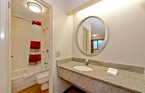 Red Roof Inn Akron