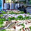 Aloria Garden Hotel
