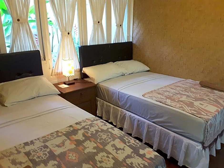 Puri Pandan Restaurant and Bungalows