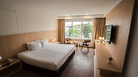 Dazzler by Wyndham Lima Miraflores