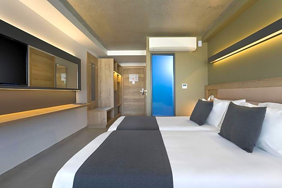 Azur Hotel by ST Hotels