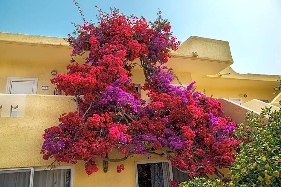 Eurovillage Achilleas Hotel