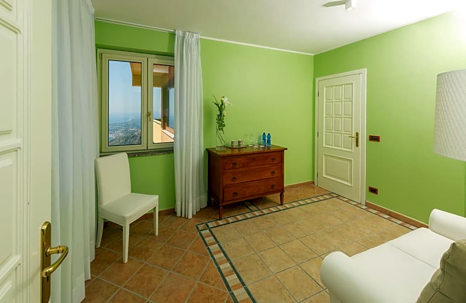 Villa Le Terrazze Charming Rooms