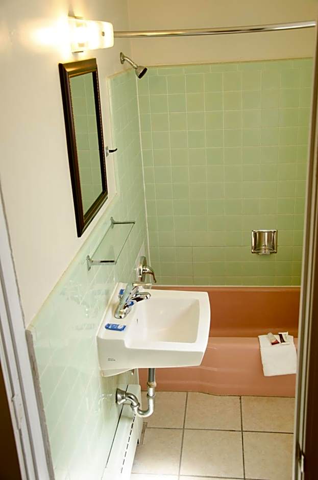 Budget Inn & Suites Colby