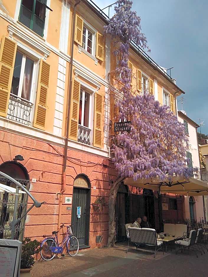 Hotel Glicine