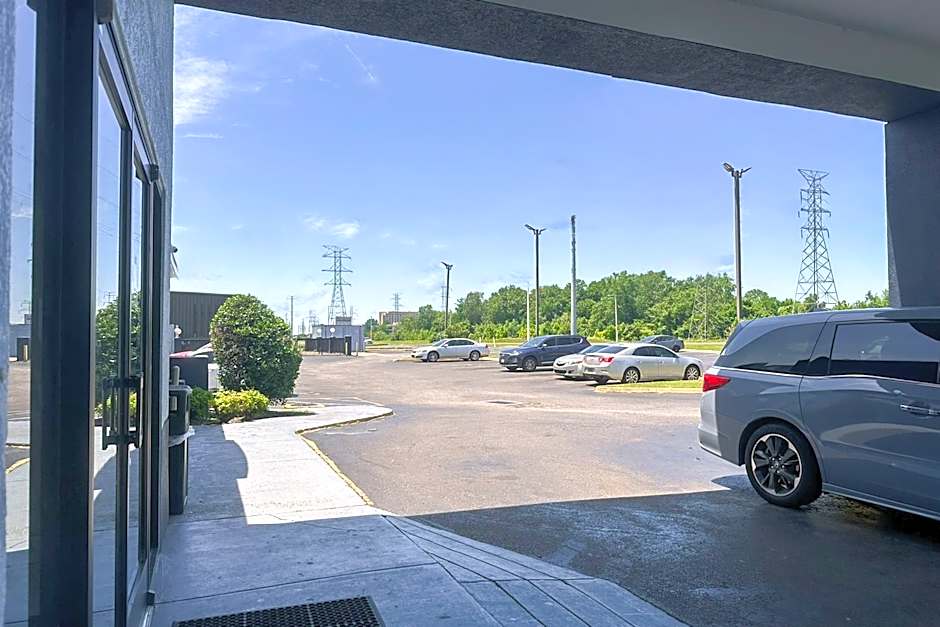 Classic Inn By OYO I- 240 Near Memphis Airport