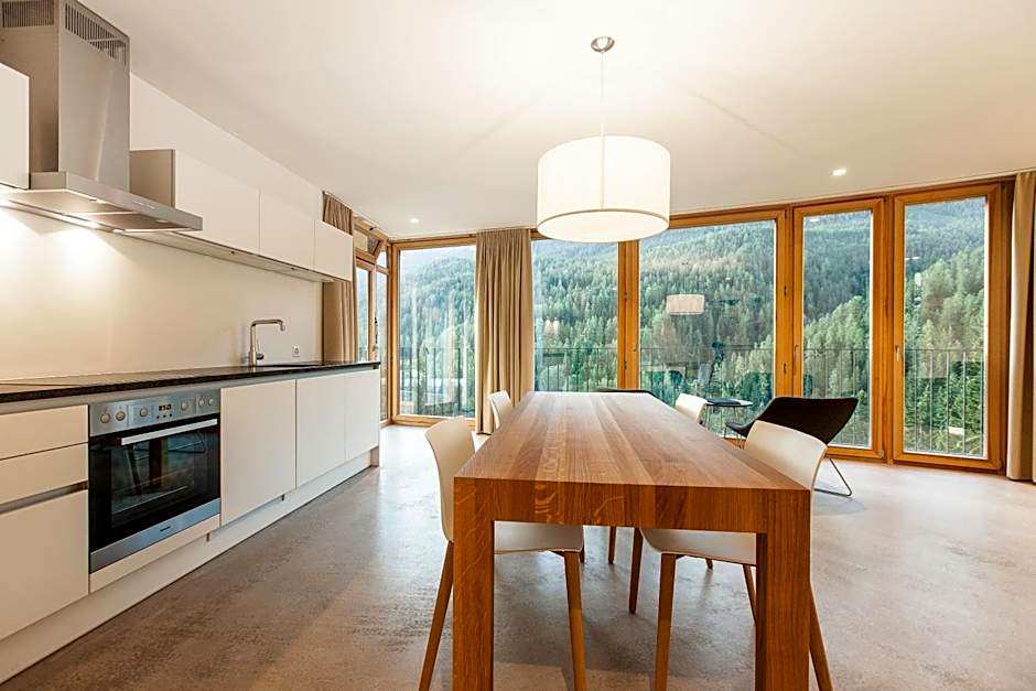 Hotel Arnica Scuol - Adults Only