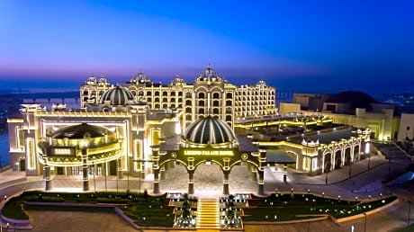 Legend Palace Hotel