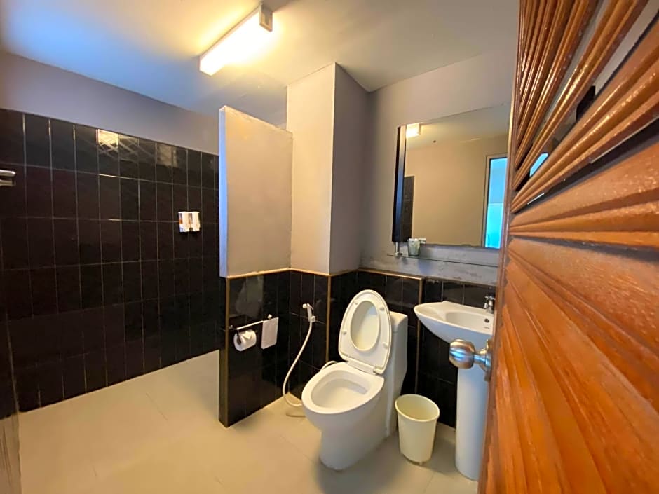 Sino @ Thungsong Hotel