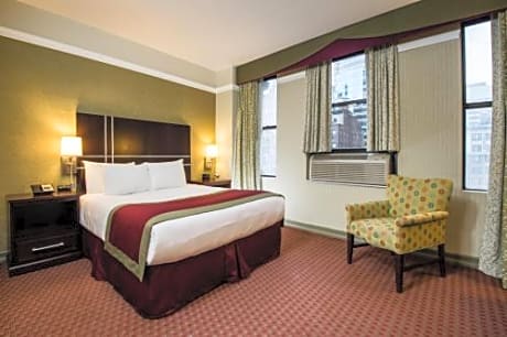 Deluxe King Room