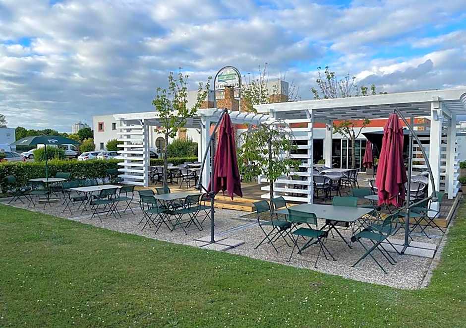 Brit Hotel La Bonne Etape