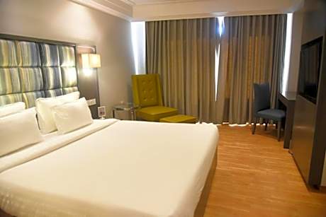 Hotel Accord Premier