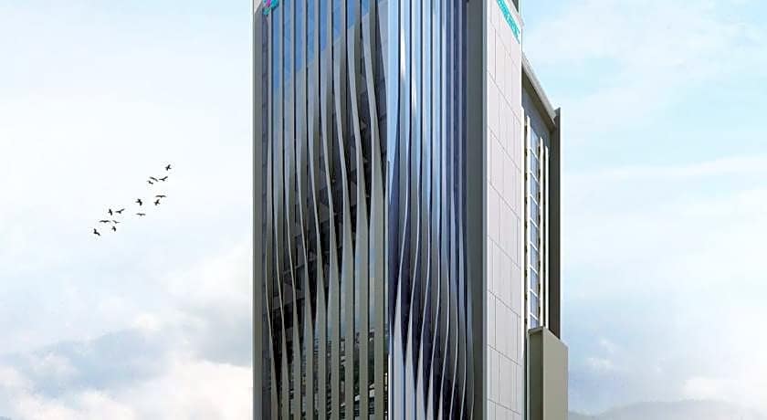 Bayfront Hotel Cebu Capitol Site