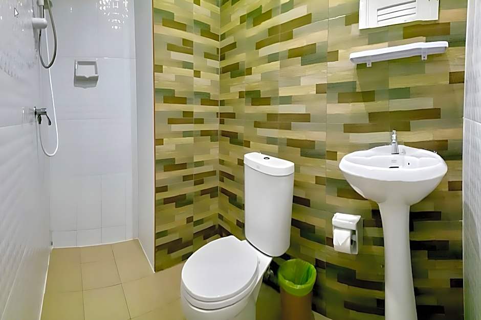 Nai Yang Place - Phuket Airport