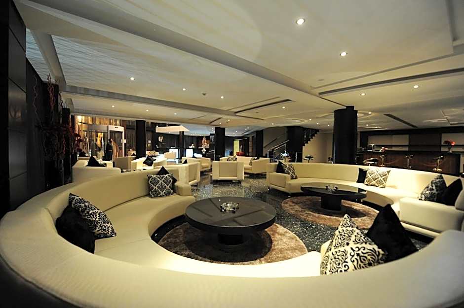 Rive Hotel