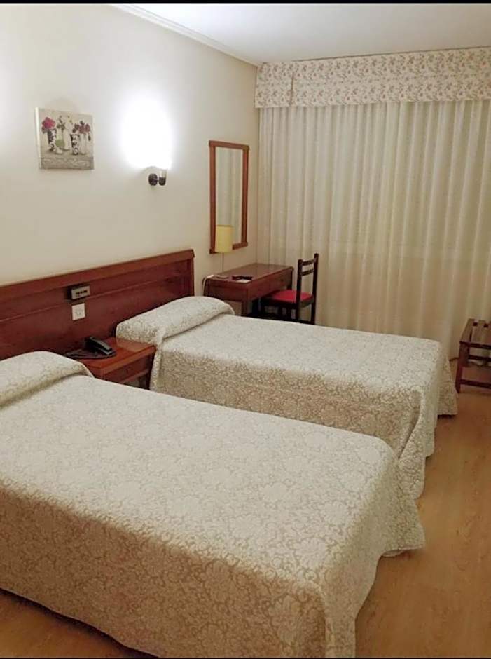 Hotel Almendra