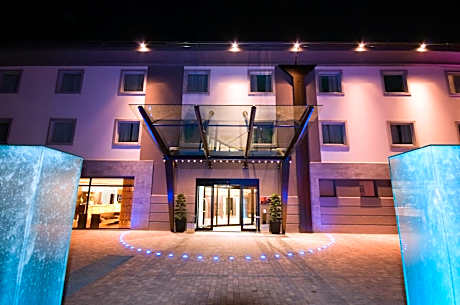 Winter Garden Hotel Bergamo Airport