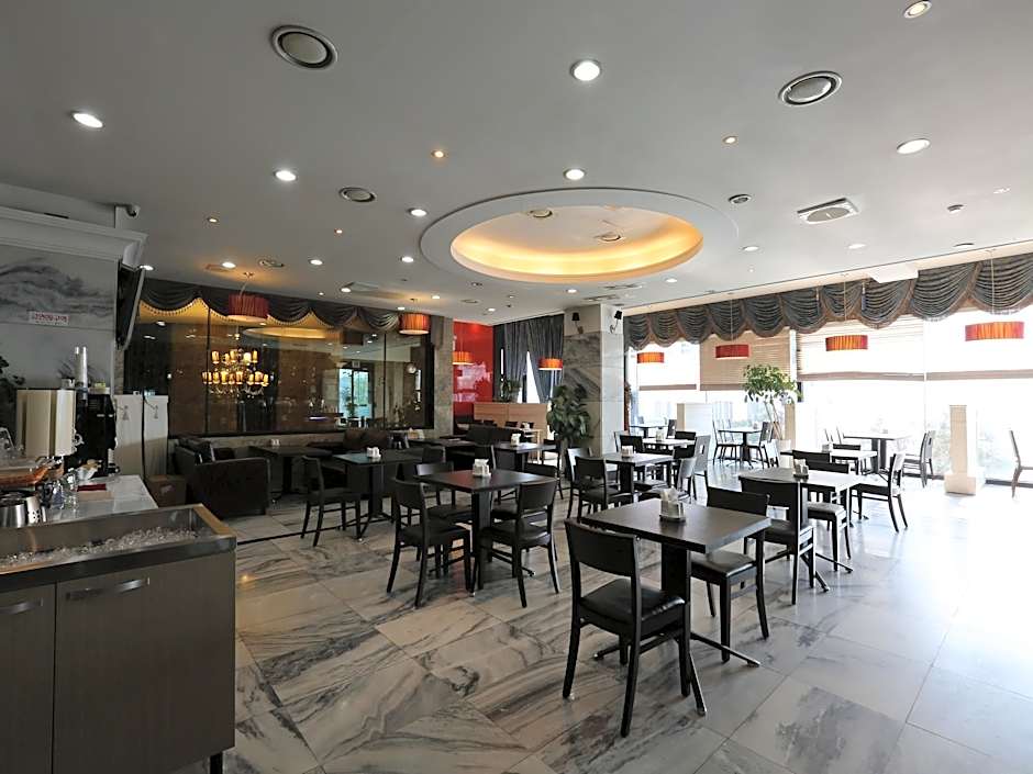 Metro Tourist Hotel Cheonan