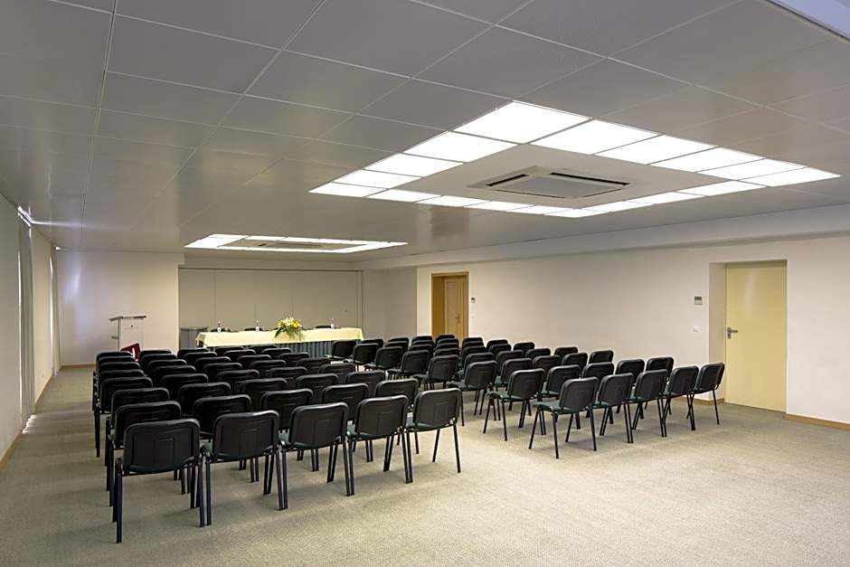 Luna Esperanca Centro Hotel