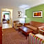 Holiday Inn Express & Suites Niagara Falls By IHG