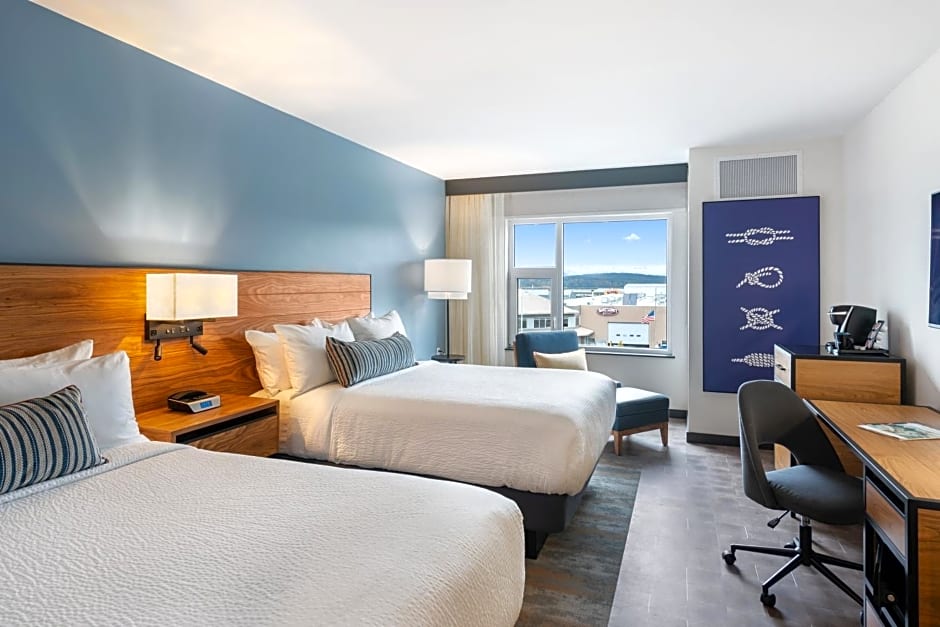 Hotel Indigo Seattle Everett Waterfront Place, an IHG Hotel