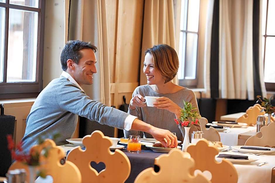 Zin Senfter Residence