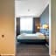 X Hotel