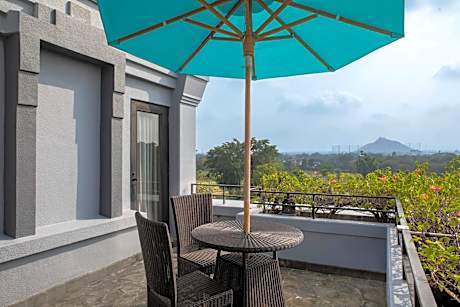 Deluxe Twin Room with Terrace