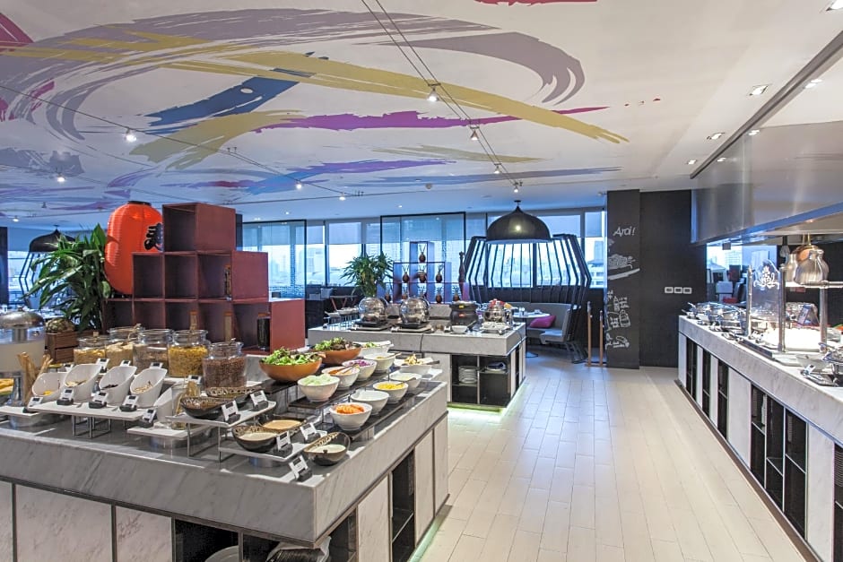 Centara Watergate Pavillion Hotel Bangkok