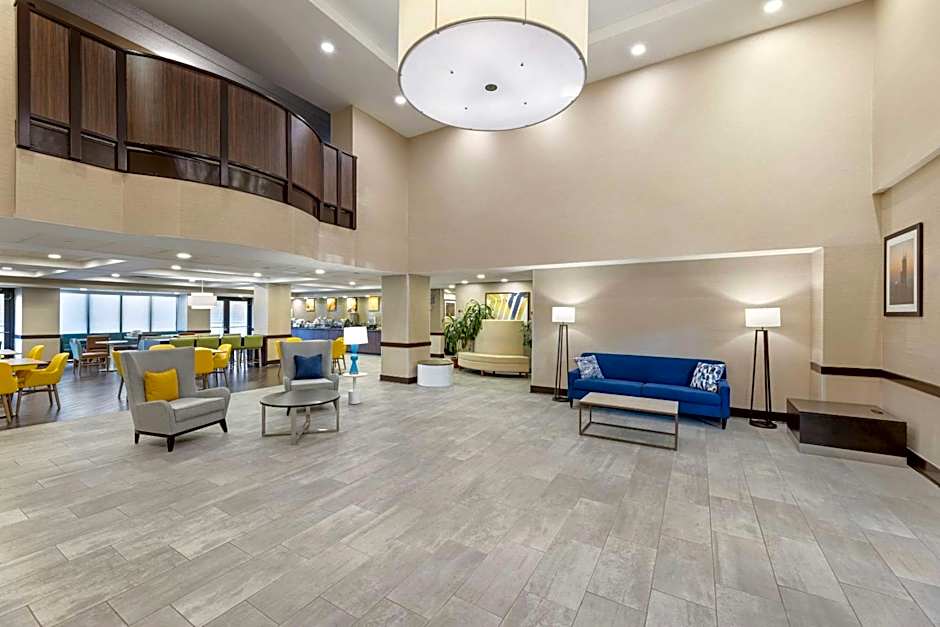 Comfort Inn & Suites Arlington Heights - Schaumburg