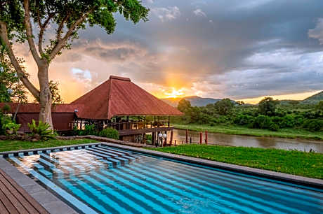 River House Lodge