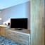 DoubleTree by Hilton St. Louis-Airport