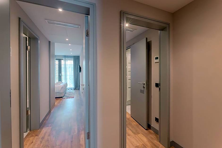 Fourty Three Luxury Serviced Apartments