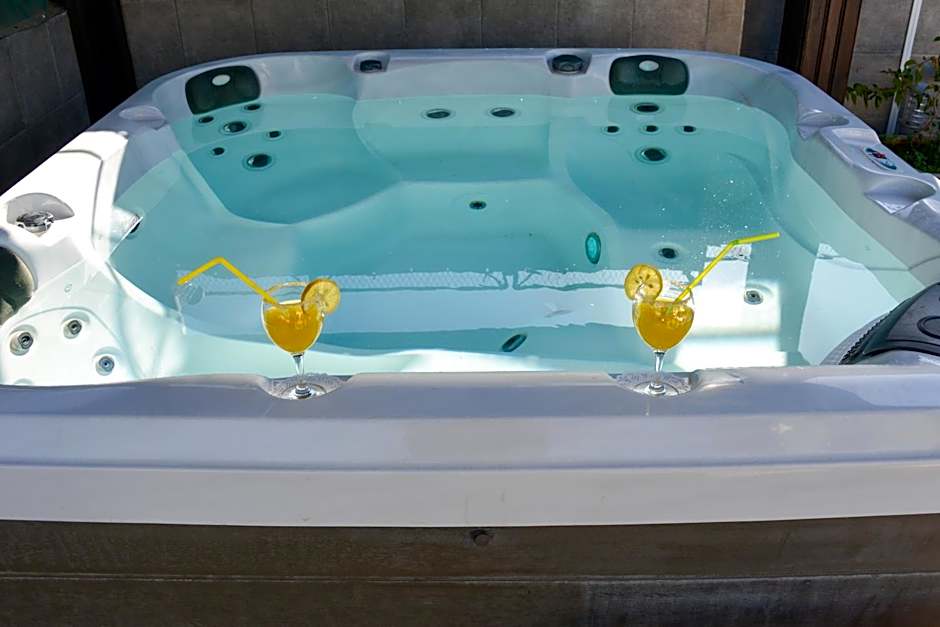 Aparthotel Les Oliviers Suites & Spa