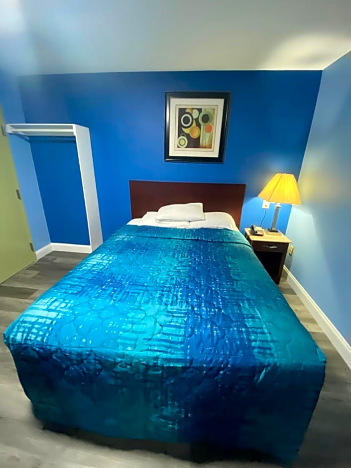 Red Carpet Inn & Suites Wrightstown