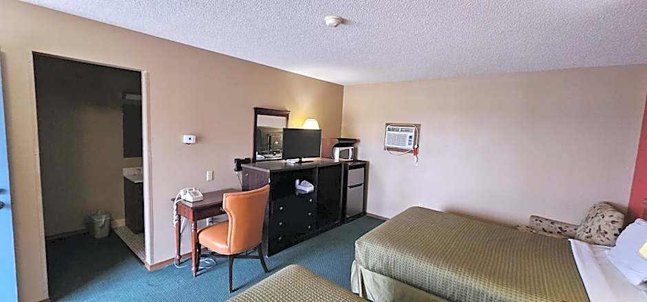 Colonial Inn