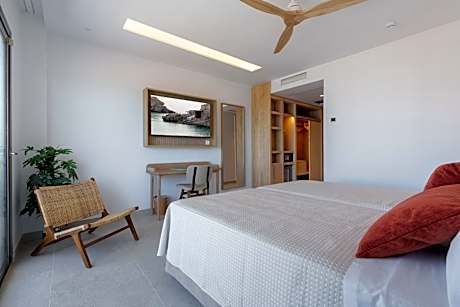 Double or Twin Room with Balcony
