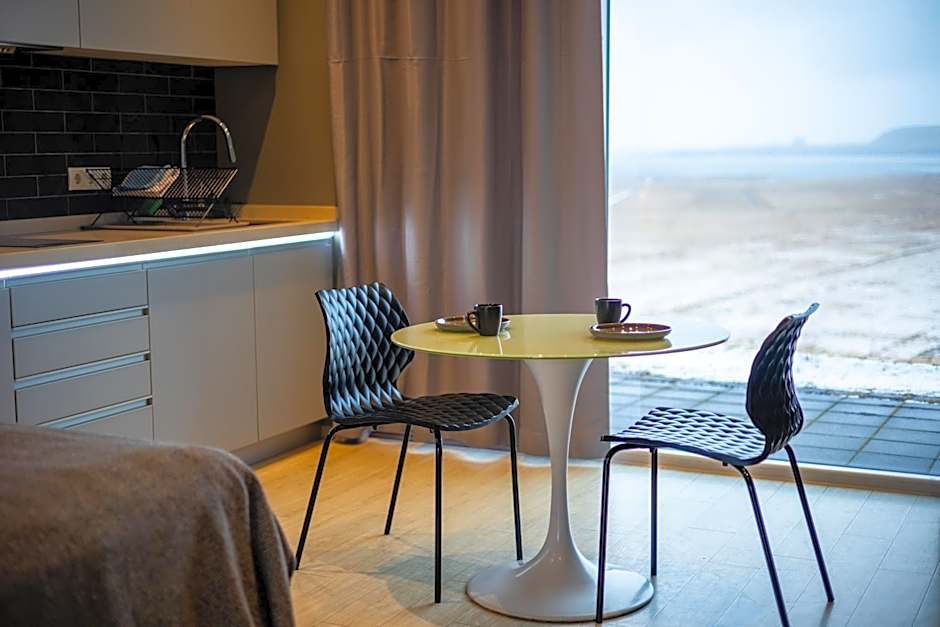 Black Beach Suites