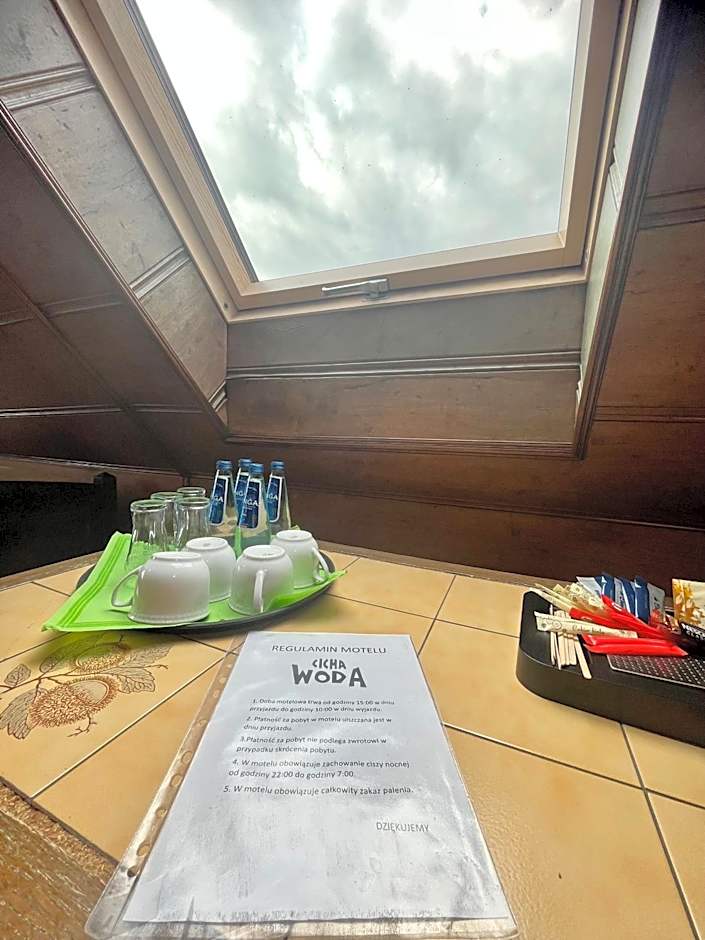 Zajazd Cicha Woda