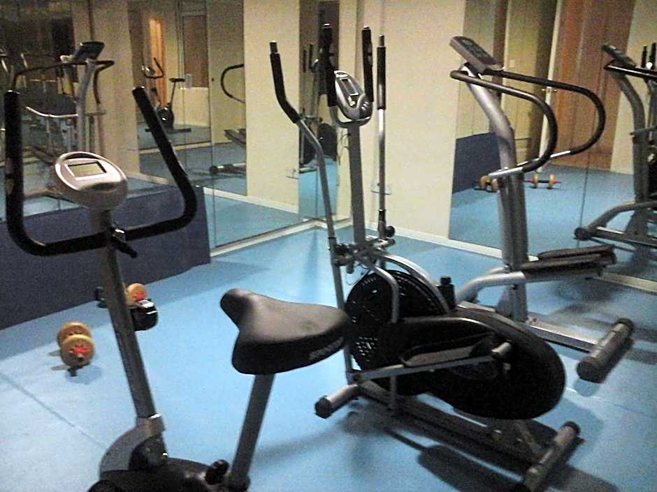 Natura Beach Hotel And Villas