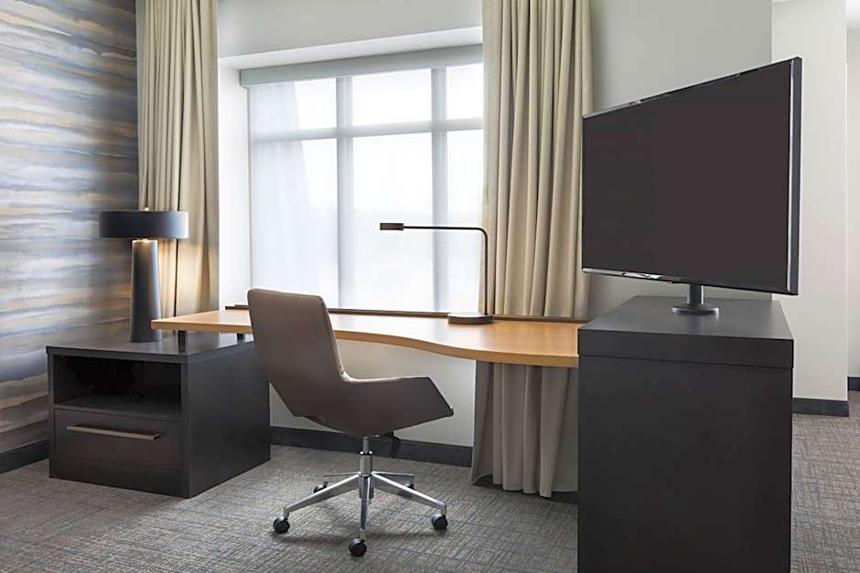 Residence Inn by Marriott Long Island Garden City