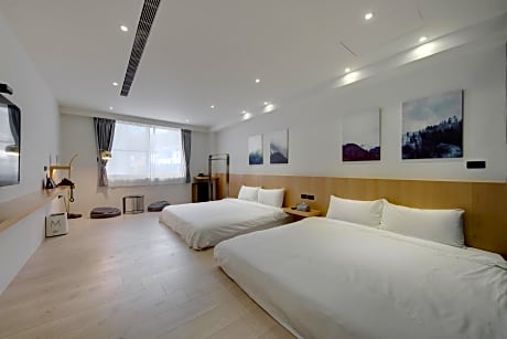 Japanese-Style Twin Room