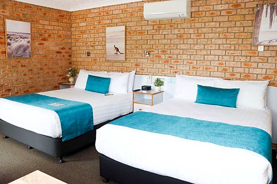 Kennedy Drive Boutique Motel & Nursery- Close To City Centre & Airport