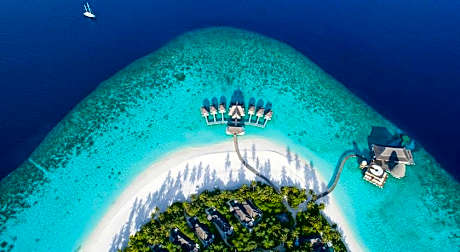 Anantara Kihavah Villas Resort