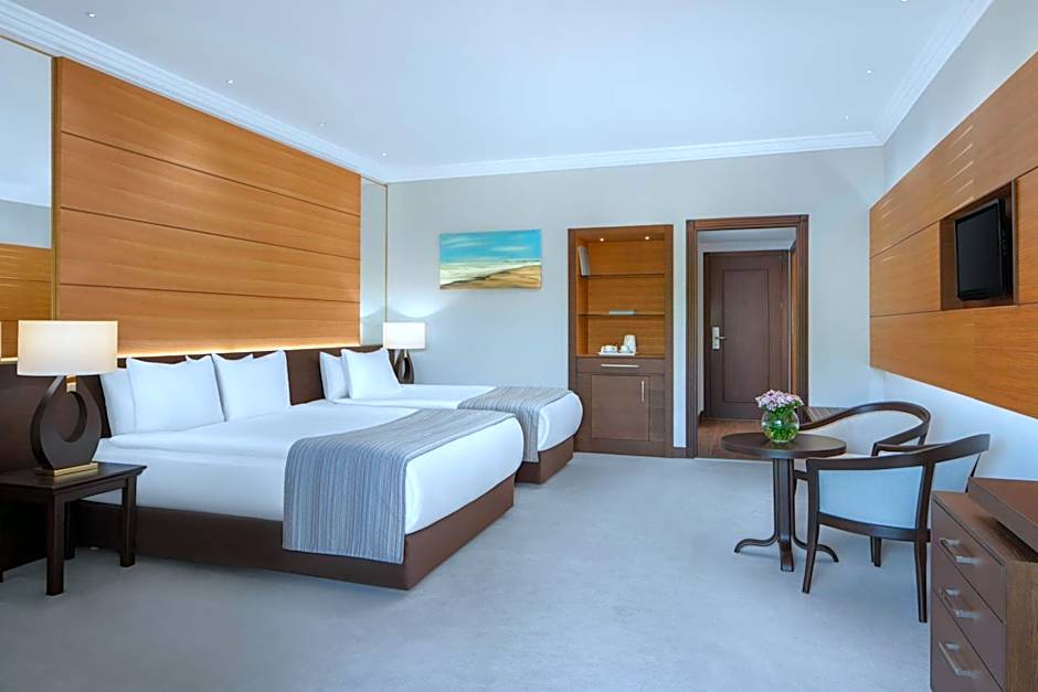 Papillon Belvil Holiday Village