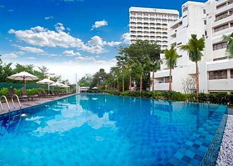 Dorsett Grand Subang Hotel