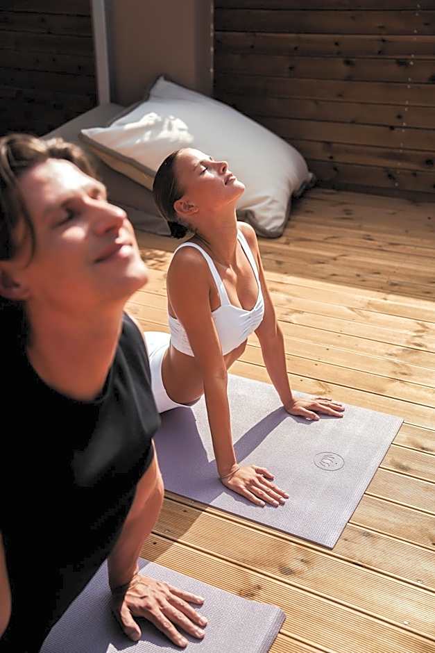 Batis Aero Beachfront Wellbeing Hotel